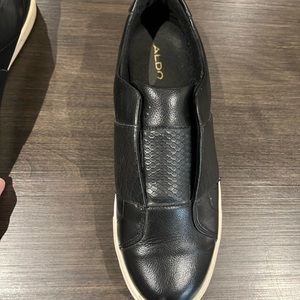 Aldo slip on shoe